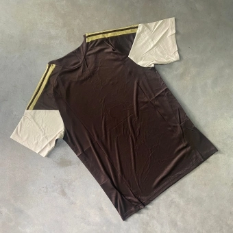 TAILANDESA PLUS FLA TREINO 26/27