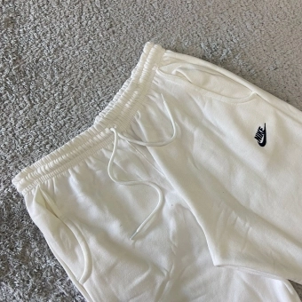 CALÇA MOLETOM NK
