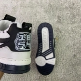 TENIS LV SK8 - PRETO BRANCO