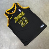 REGATA BASQUETE LAK 01