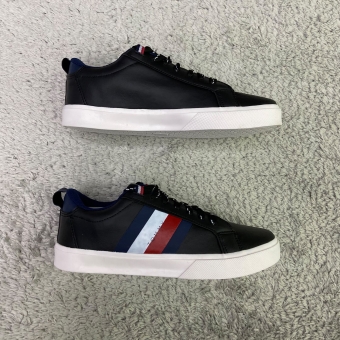 TENIS TH