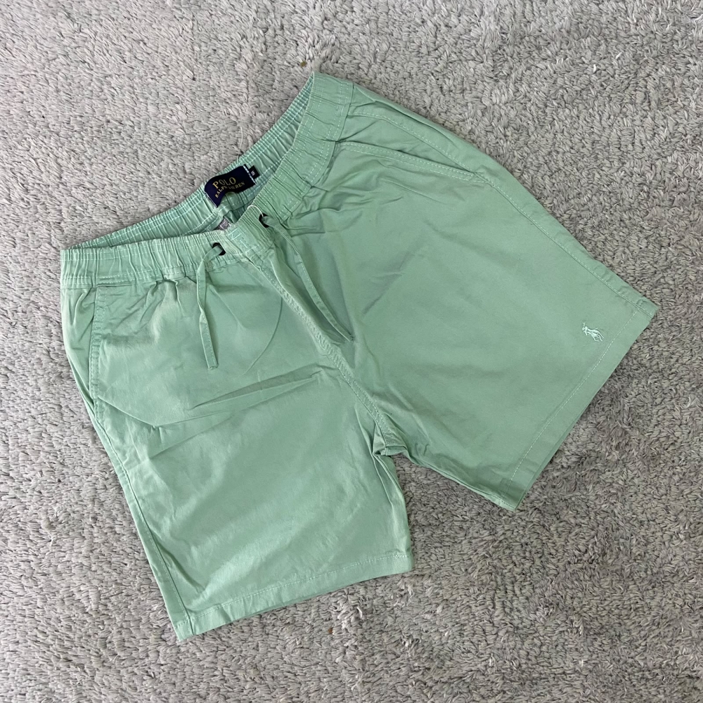 BERMUDA SARJA POL - VERDE