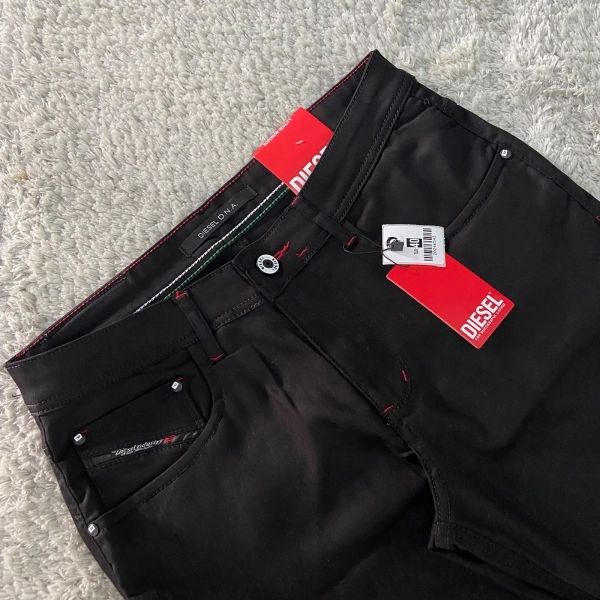 CALÇA GRIFE PRETA