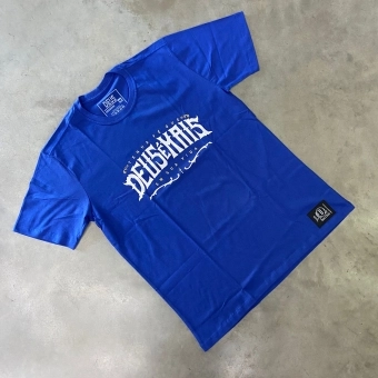CAMISETA DEUS É MAIS