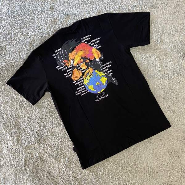 CAMISETA OAK TOUR - PRETA