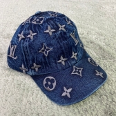 BONÉ L.V JEANS