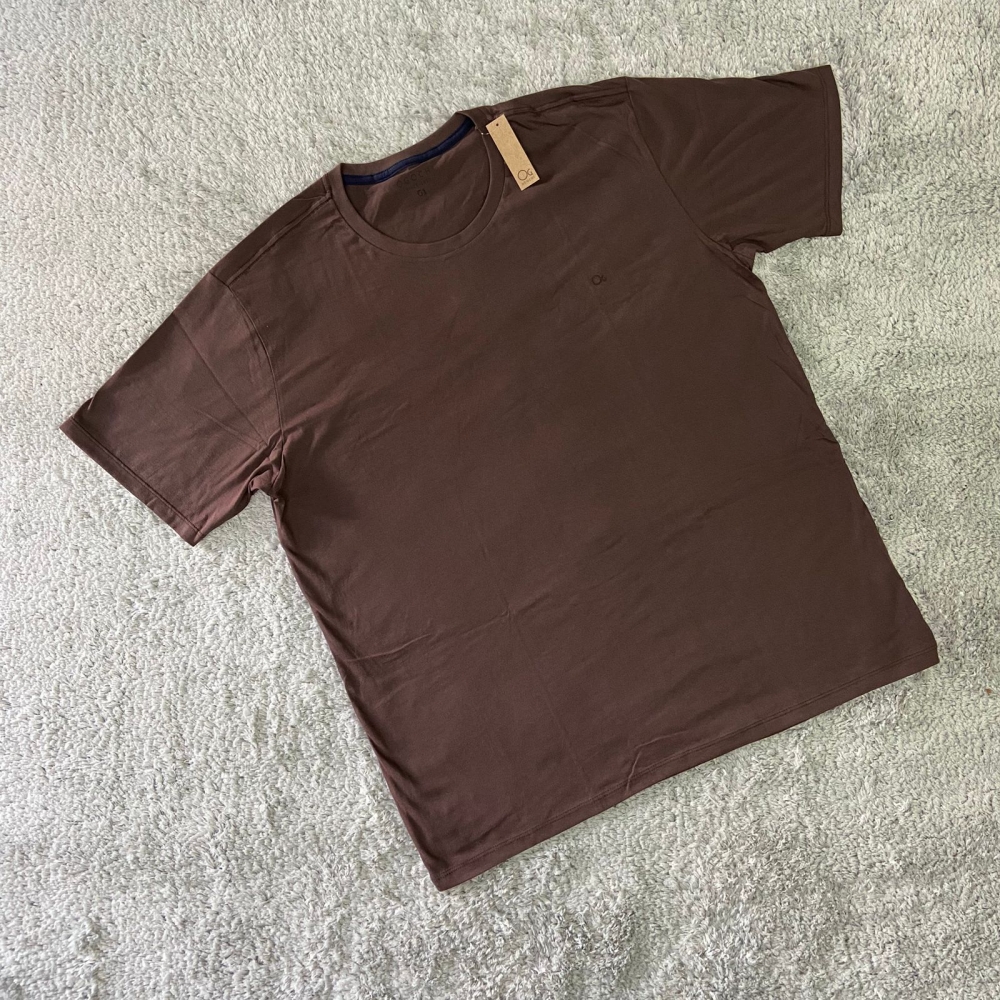 CAMISETA OGOCHI PLUS I - MARROM