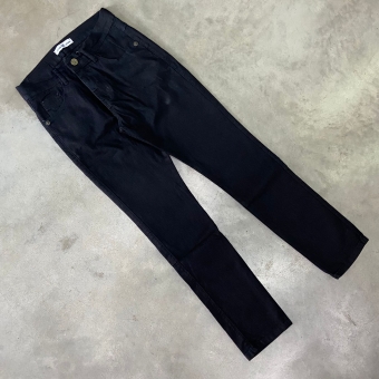 CALÇA PLUS PRETA