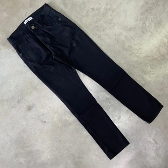 CALÇA PLUS PRETA