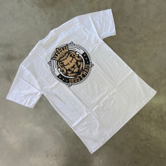 CAMISETA DEUS É MAIS