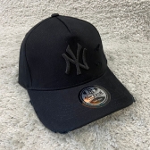 BONÉ NY RASGADO - PRETO