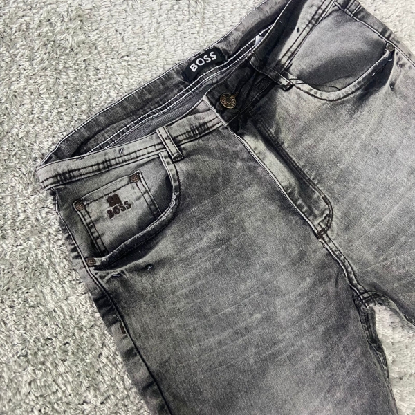 CALÇA GRIFE ESTONADA