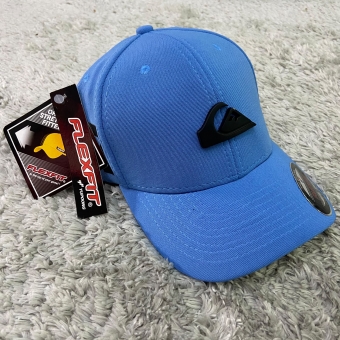 BONÉ QK 02