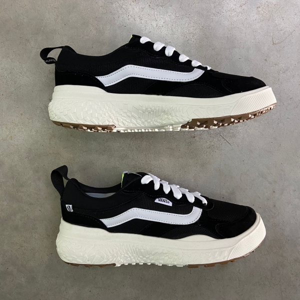 TENIS VS ULTRA