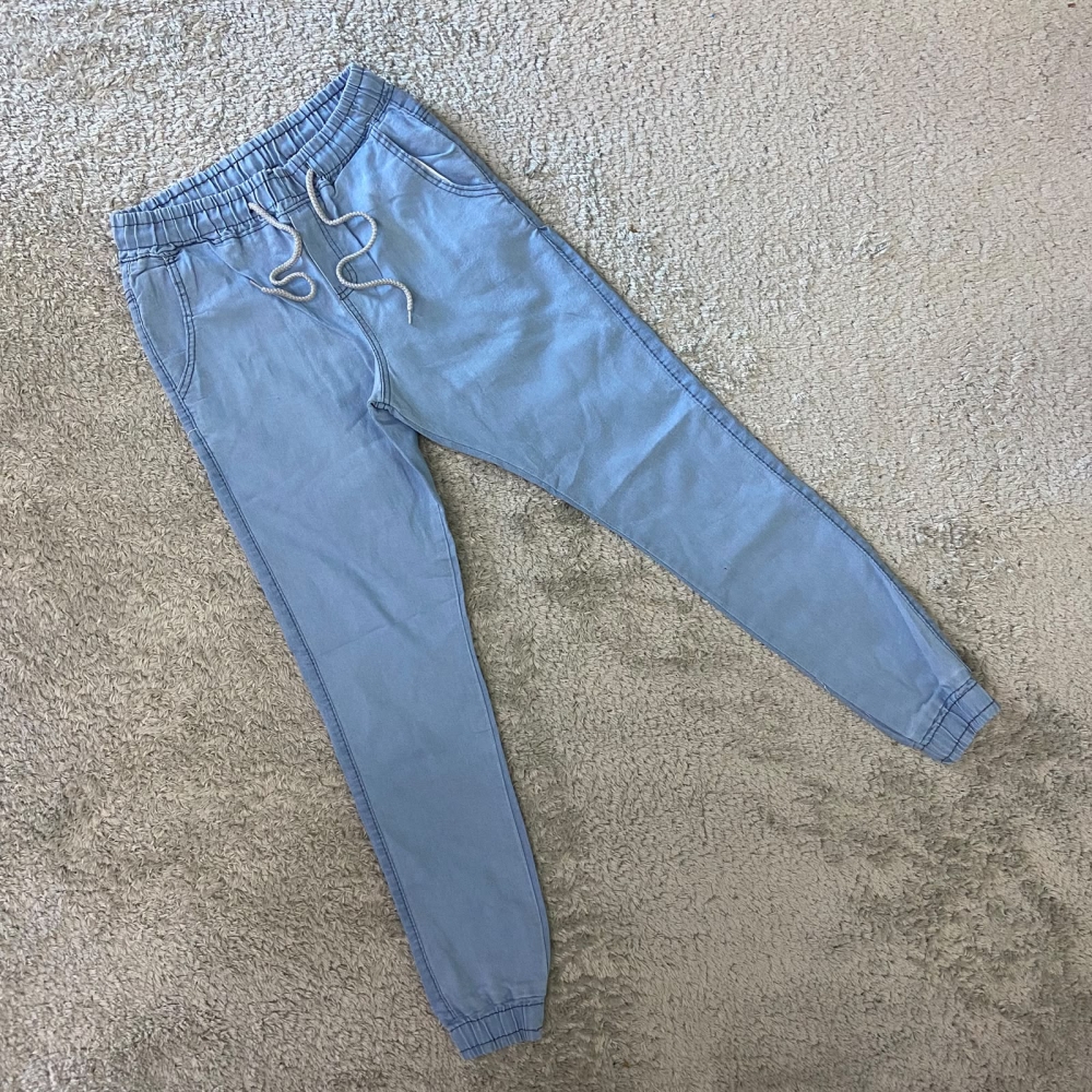 JOGGER JEANS