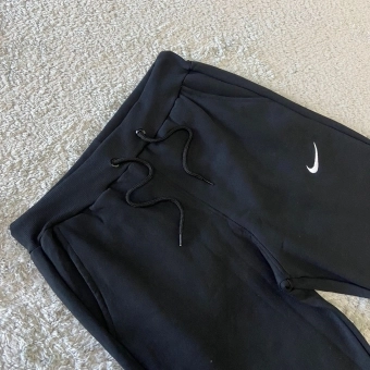 CALÇA MOLETOM NK