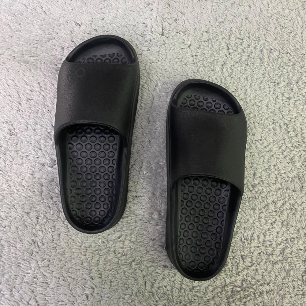 SLIDE OGOCHI - PRETO