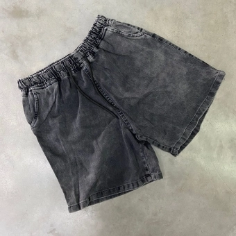 SHORT ESTONADO