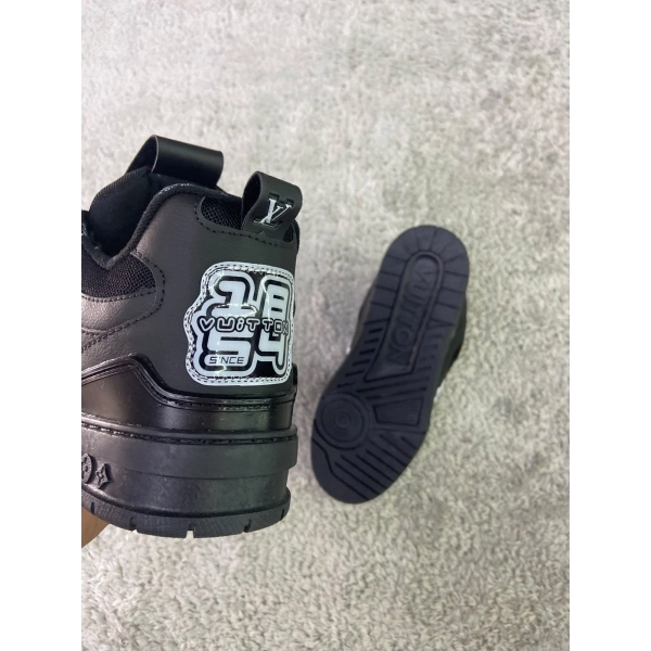 TENIS LV SK8 - PRETO