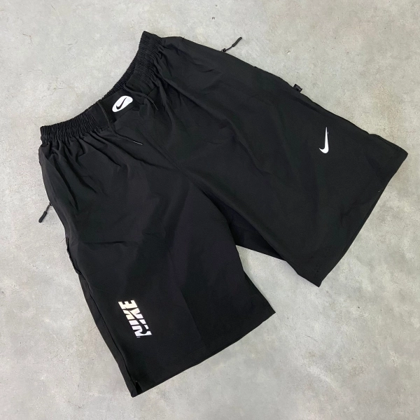 BERMUDA NK - PRETO